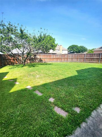 8025 Cavalier Drive, Plano, TX 75024