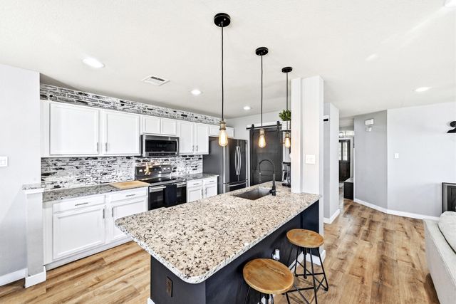 105 Lidell ST, Hutto, TX 78634