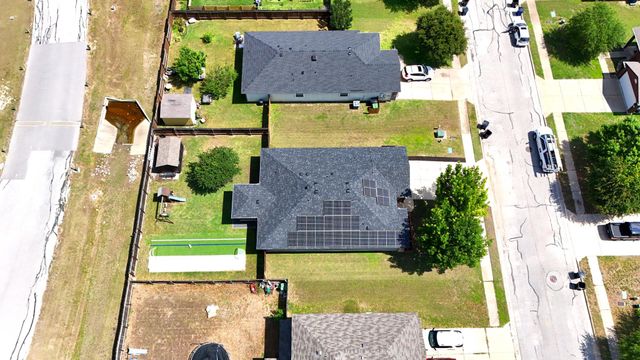 105 Lidell ST, Hutto, TX 78634