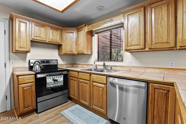 2908 APACHE Drive, Happy Jack, AZ 86024