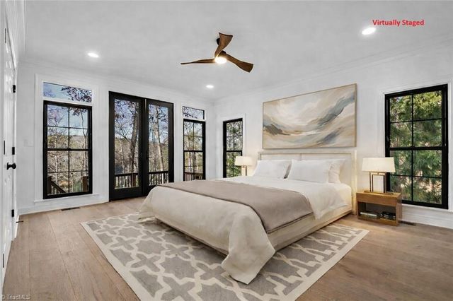 320 Lake Point Lane, Belews Creek, NC 27009