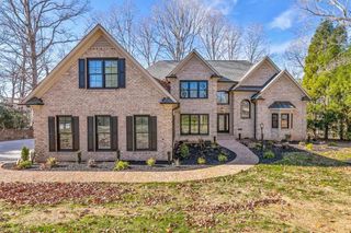 320 Lake Point Lane, Belews Creek, NC 27009