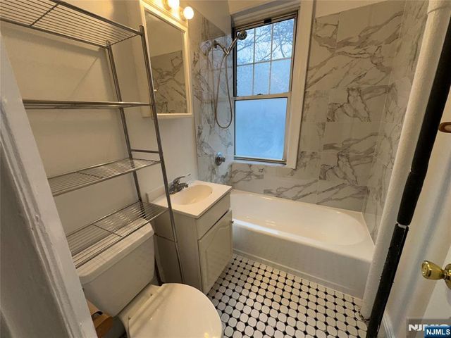 311 79th Street 9, North Bergen, NJ 07047