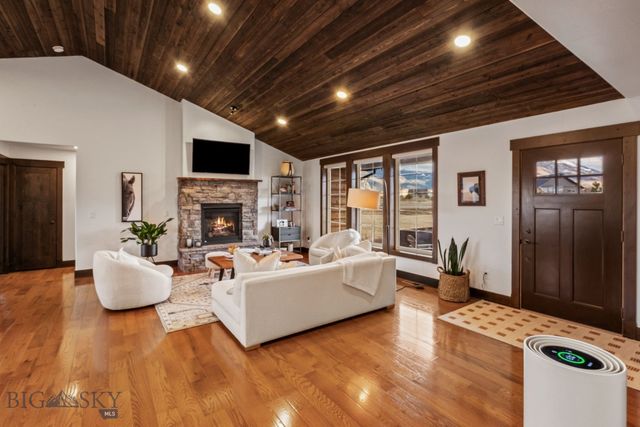 27 Obsidian Lane, Livingston, MT 59047