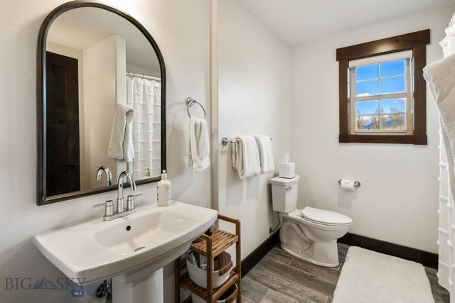 27 Obsidian Lane, Livingston, MT 59047