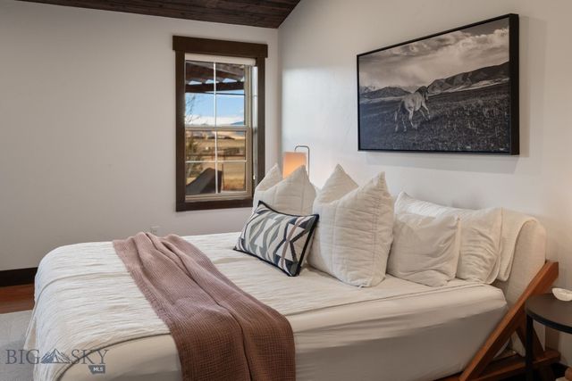 27 Obsidian Lane, Livingston, MT 59047