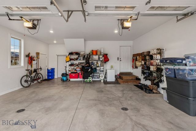 27 Obsidian Lane, Livingston, MT 59047