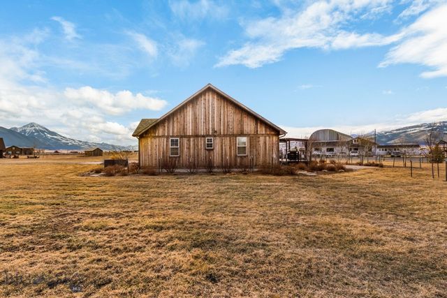 27 Obsidian Lane, Livingston, MT 59047