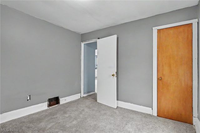 872 Cole Avenue, Akron, OH 44306