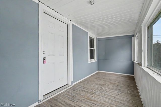 872 Cole Avenue, Akron, OH 44306