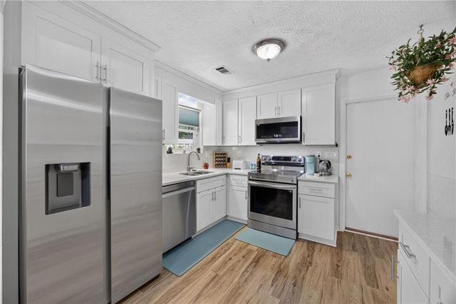 1019 Park West Lane, Stone Mountain, GA 30088