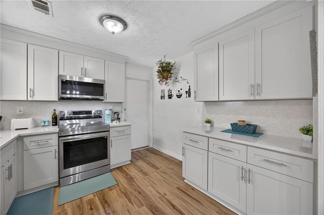 1019 Park West Lane, Stone Mountain, GA 30088