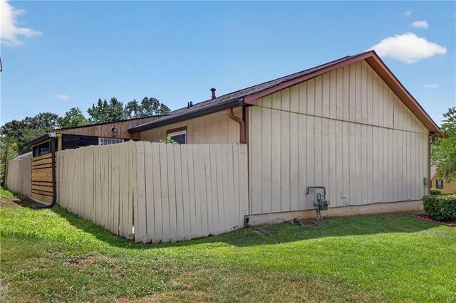 1019 Park West Lane, Stone Mountain, GA 30088