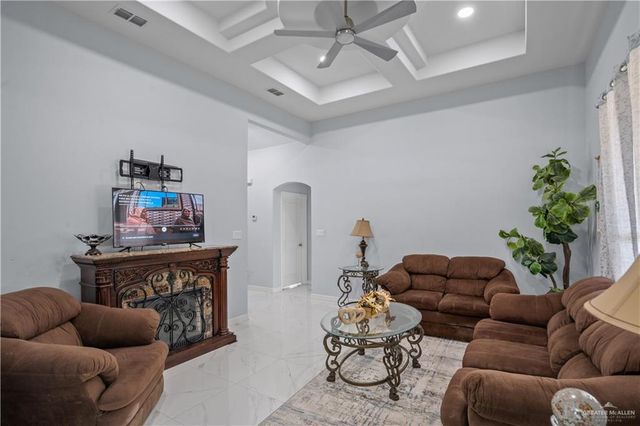 813 Dove Street, Alamo, TX 78516