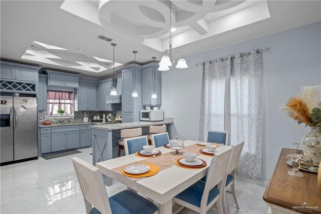 813 Dove Street, Alamo, TX 78516