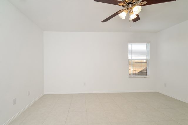 122 Lemongrass Drive, Princeton, TX 75407