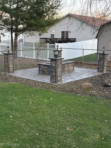 5133 Winslow Drive, Mineral Ridge, OH 44440