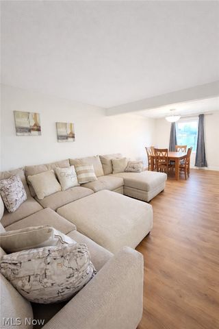 5133 Winslow Drive, Mineral Ridge, OH 44440