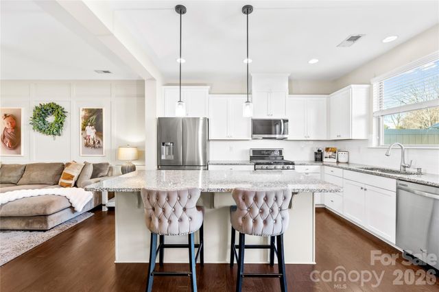 5609 Stonewells Drive 94, Charlotte, NC 28278