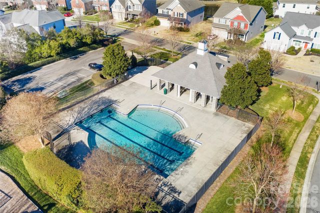 5609 Stonewells Drive 94, Charlotte, NC 28278