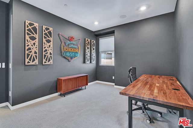 515 Daniel Freeman Circle, Inglewood, CA 90301