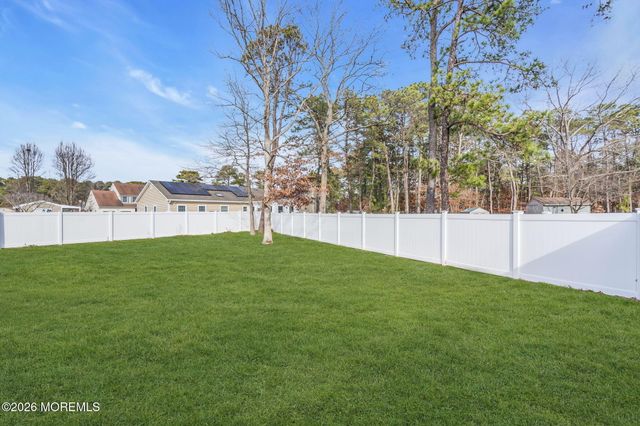 1440 Leguene Avenue, Forked River, NJ 08731