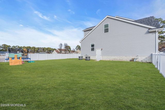 1440 Leguene Avenue, Forked River, NJ 08731