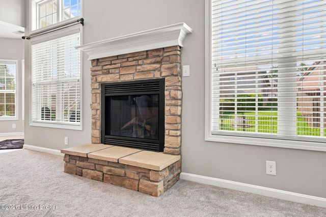17409 Westbury Dr, Louisville, KY 40245