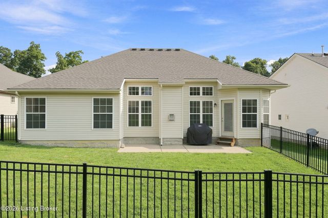 17409 Westbury Dr, Louisville, KY 40245