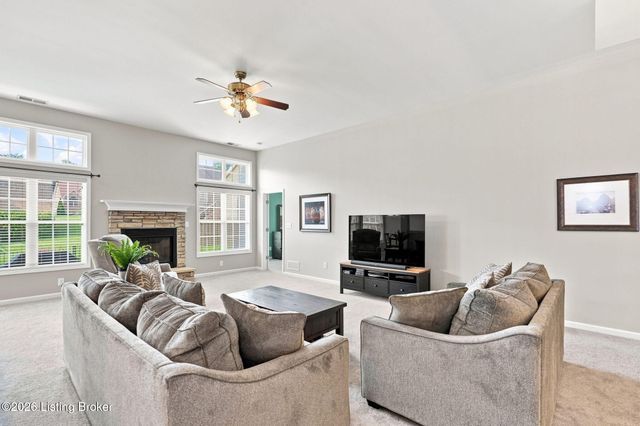 17409 Westbury Dr, Louisville, KY 40245