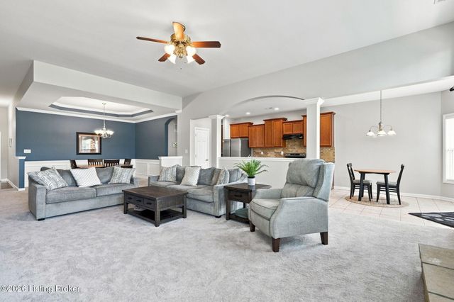 17409 Westbury Dr, Louisville, KY 40245