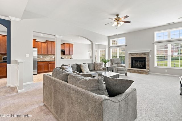17409 Westbury Dr, Louisville, KY 40245