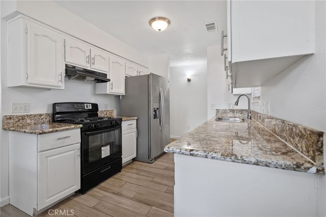 14291 Rosemary, Armona, CA 93202