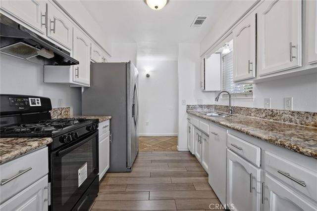14291 Rosemary, Armona, CA 93202