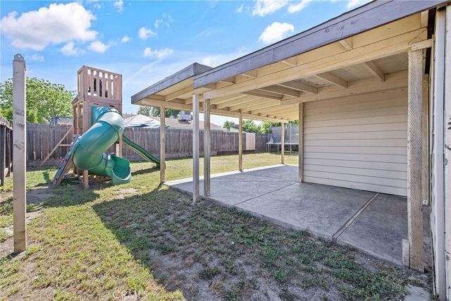 14291 Rosemary, Armona, CA 93202