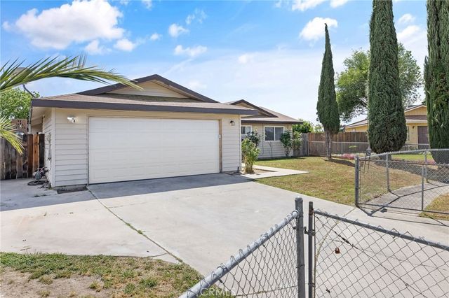 14291 Rosemary, Armona, CA 93202