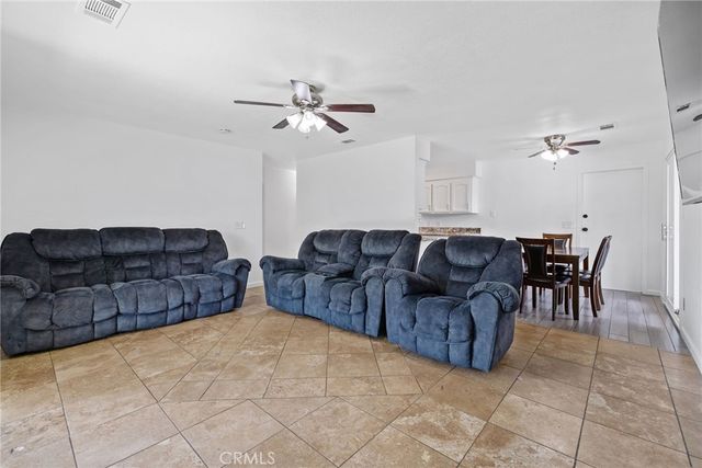 14291 Rosemary, Armona, CA 93202