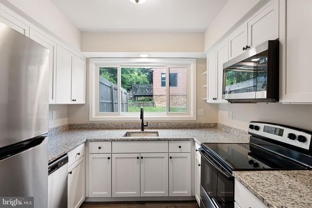 5516 DORAL DR, Wilmington, DE 19808