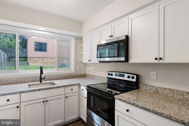 5516 DORAL DR, Wilmington, DE 19808