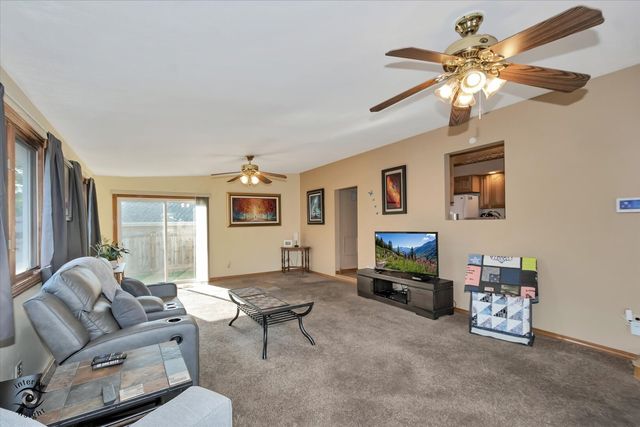 3912 Buck Avenue, Joliet, IL 60431