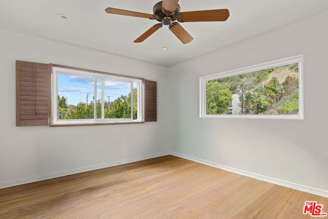 2695 La Cuesta Drive, Los Angeles, CA 90046
