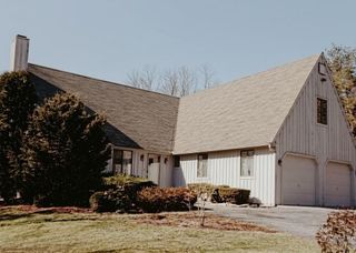 7 Tabor Hill Road, North Smithfield, RI 02896