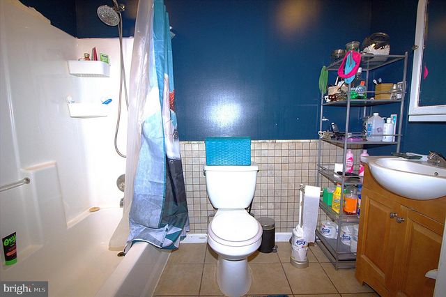 2408 LODGE FARM RD, Baltimore, MD 21219