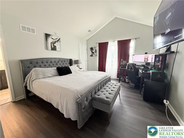 2121 Huntington Lane, Easton, PA 18040