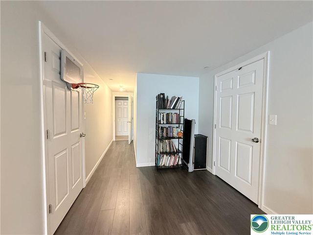 2121 Huntington Lane, Easton, PA 18040