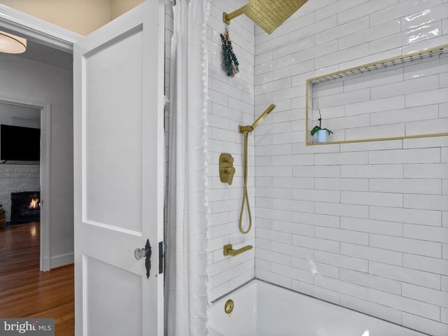 1100 BAY RIDGE AVE, Annapolis, MD 21403