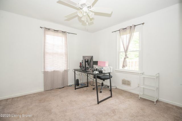 11412 Flowervale Ln, Louisville, KY 40272