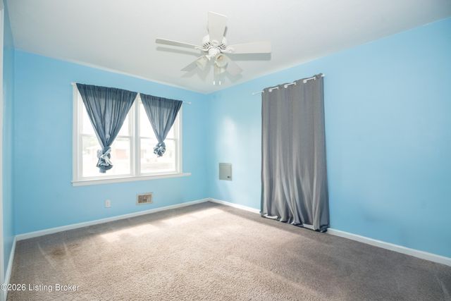 11412 Flowervale Ln, Louisville, KY 40272