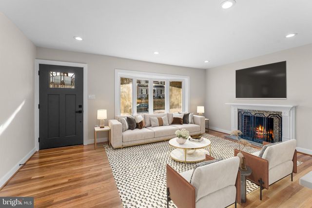 6406 ELMHURST ST, District Heights, MD 20747