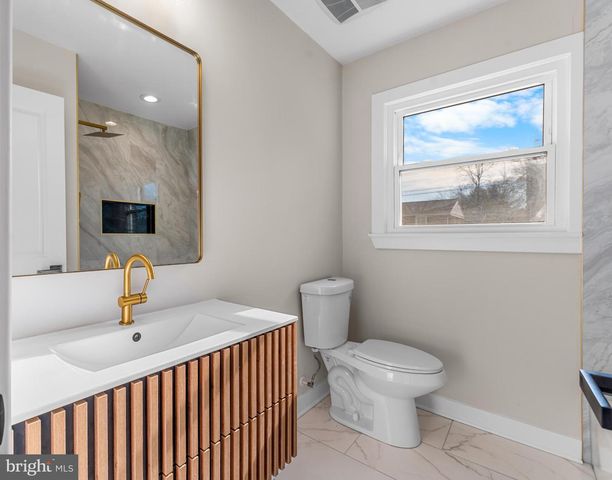 6406 ELMHURST ST, District Heights, MD 20747